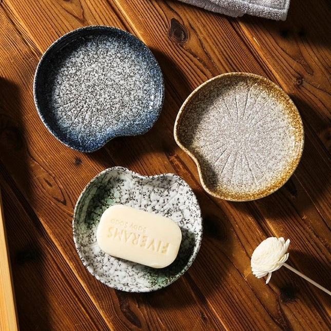 Gespränkelte Keramik Seifenschale Seerose