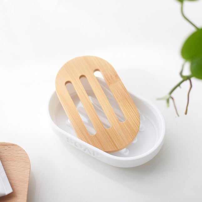 Weiße Seifenschale mit Bambus-Einsatz