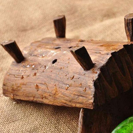 Handgefertigte Seifenschale aus massivem Holz